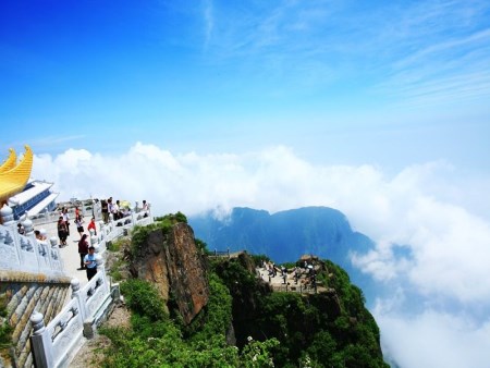 峨眉山