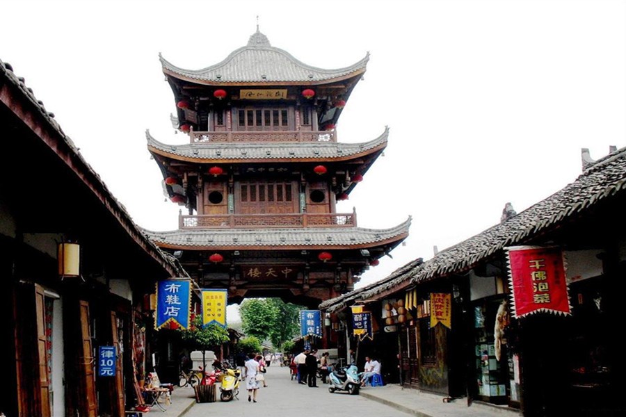 阆中
