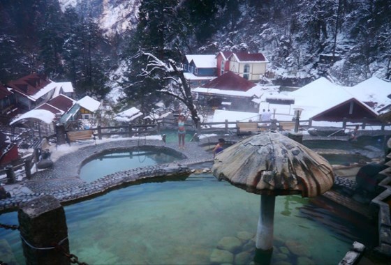 海螺沟逸家温泉