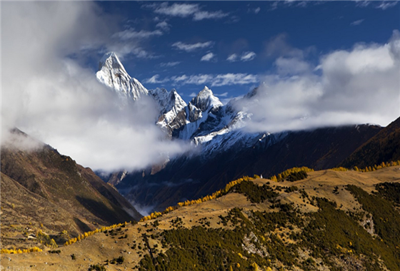 四姑娘山