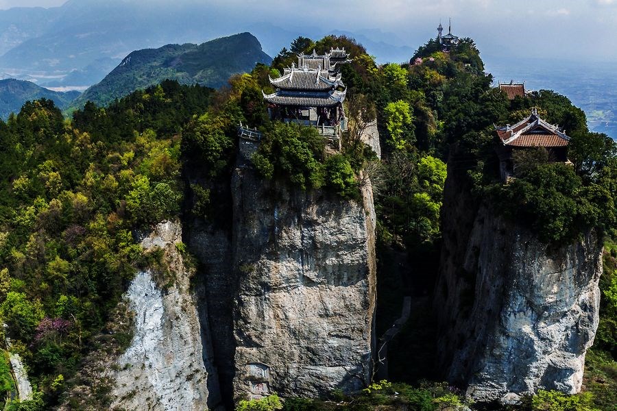窦圌山