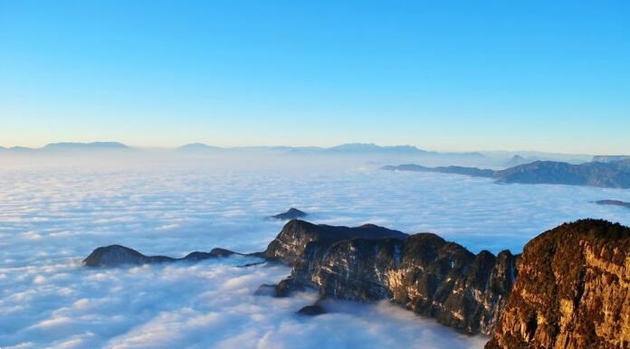 峨眉山云海——峨眉山四大奇观之一